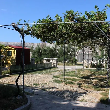 Pag 529b Apartment *